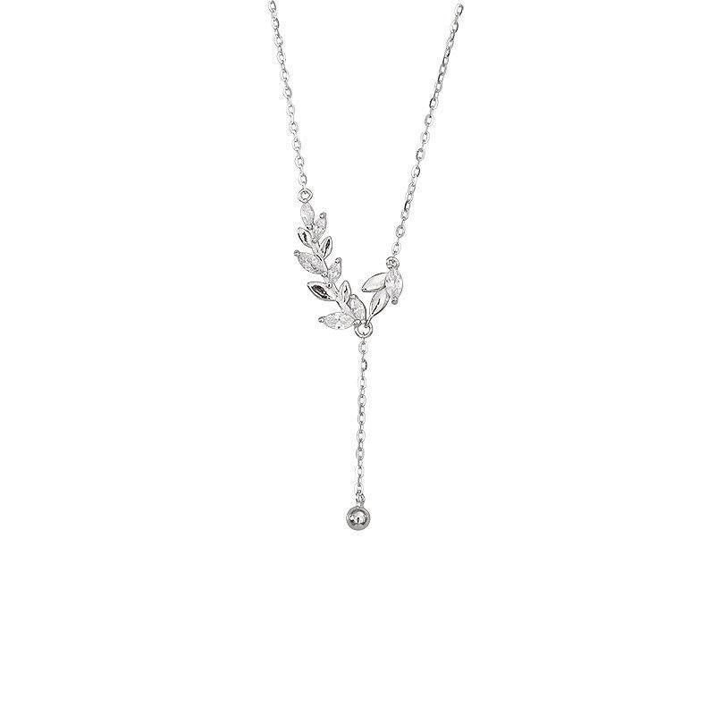 925 Sterling Silver Leaf Pendant Necklace for Women Elegant Zircon Choker Chain