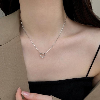 Shiny 925 Sterling Silver Cute Heart Pendant Chain Necklace Women Lady Girl Gift