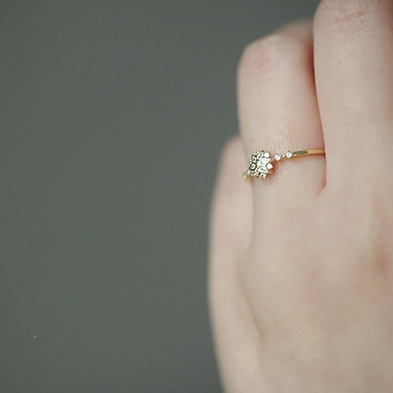 Snowflake Ring 925 Sterling Silver  Crystal CZ Elegant Jewellery Gift UK